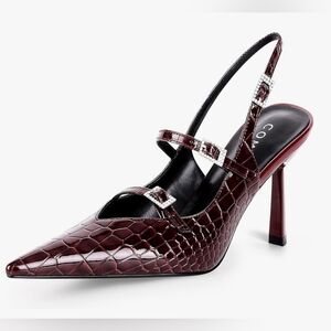 Exquisite Lux Women's Burgundy Kitten Heels NWT